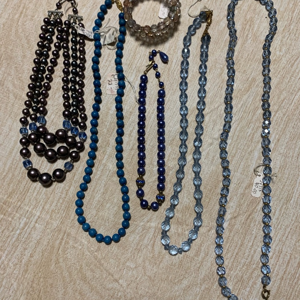 Vintage glass beads necklace bundle